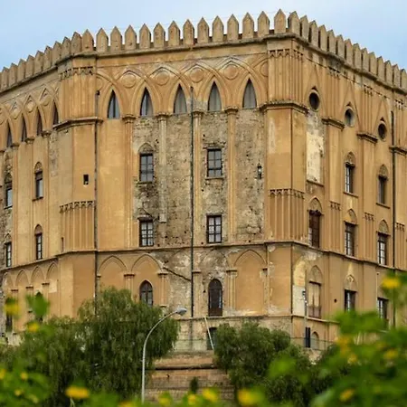 Housemilia - Royal Palace Apartamento *